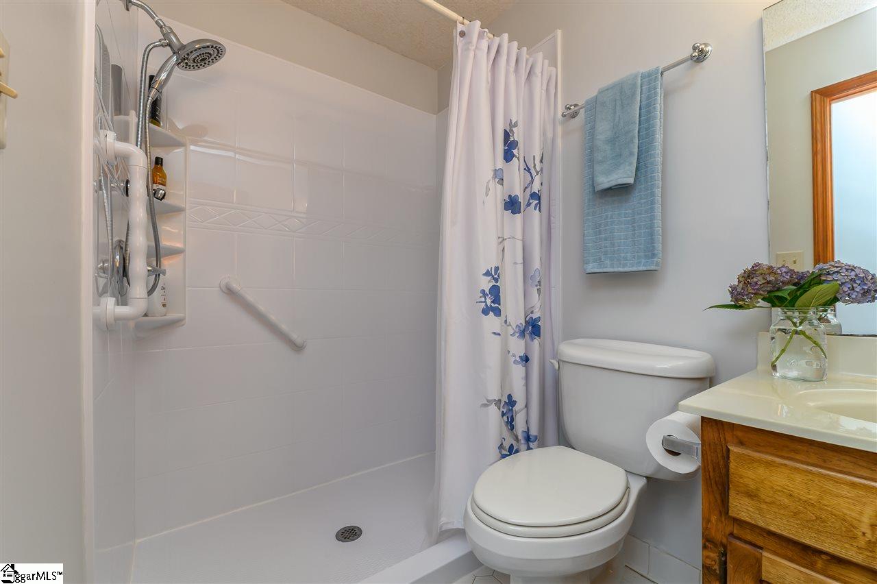 1118 Devenger Road Greer, SC 29650 - Photo 24 of 35 Gallery Image 24