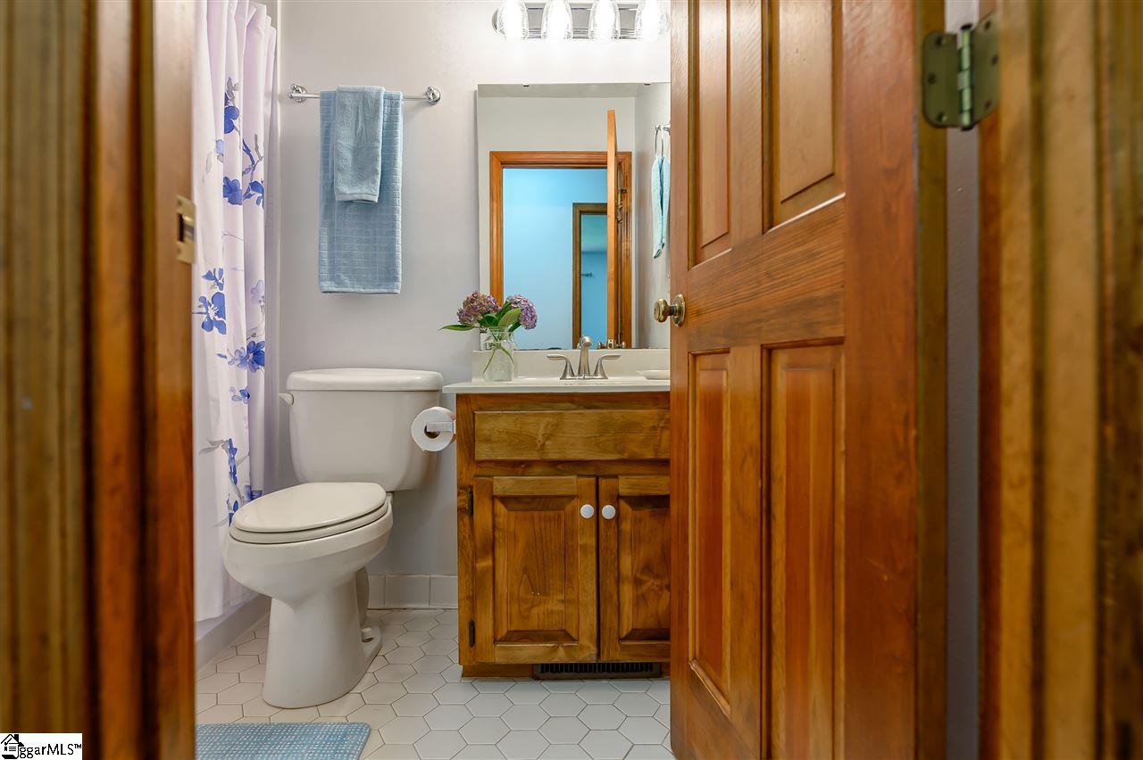 1118 Devenger Road Greer, SC 29650 - Photo 25 of 35 Gallery Image 25