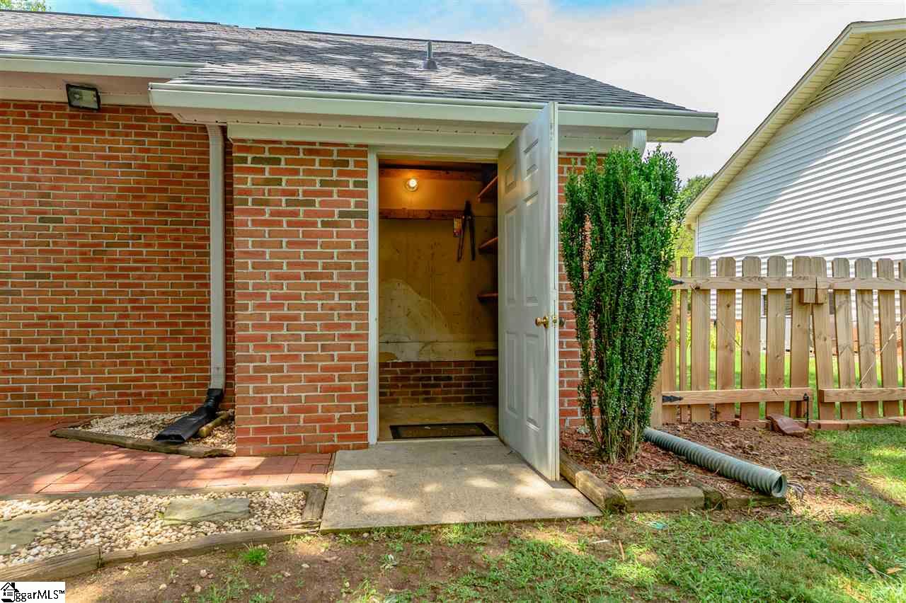 1118 Devenger Road Greer, SC 29650 - Photo 27 of 35 Gallery Image 27