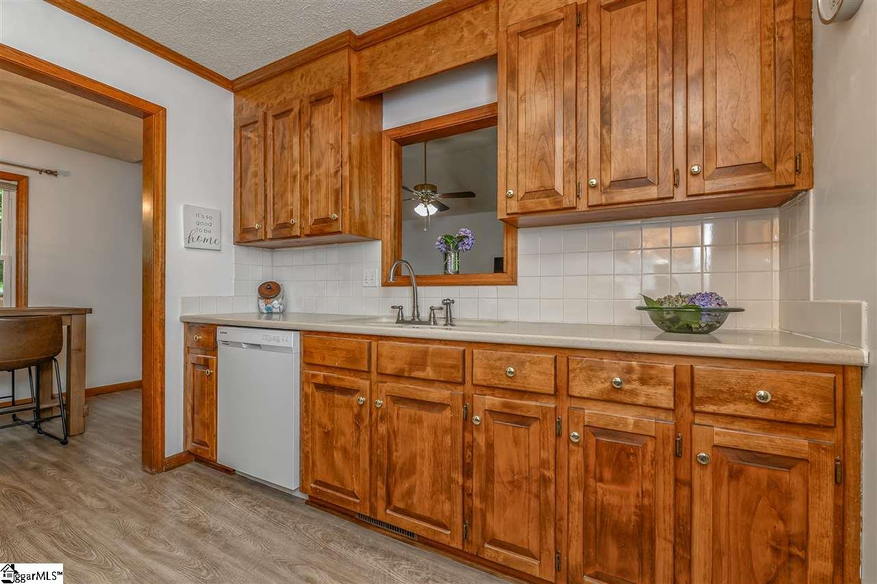 1118 Devenger Road Greer, SC 29650 - Photo 29 of 35 Gallery Image 29