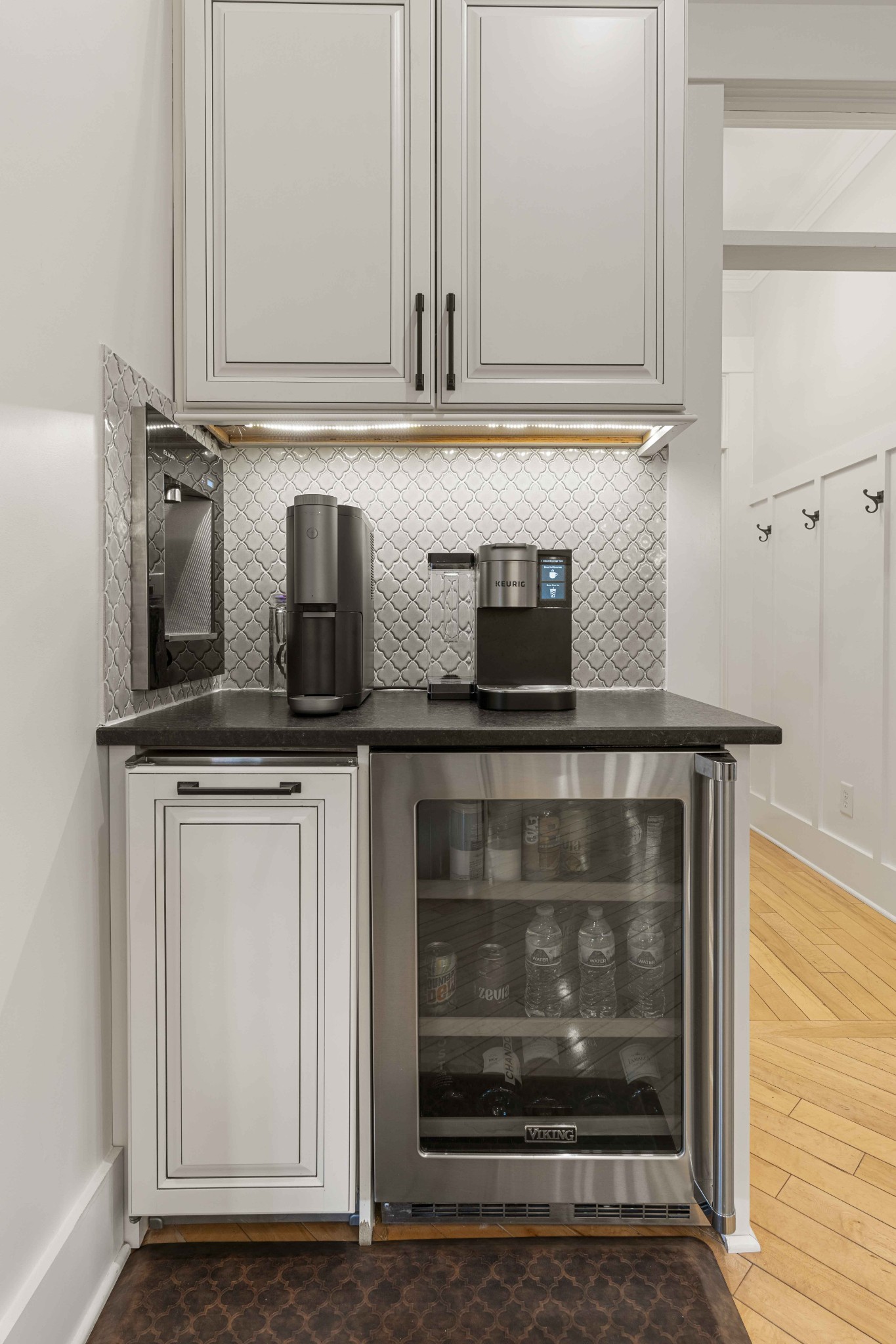 107 Tiffany Court Franklin, TN 37064 - Photo 32 of 98 a kitchen with granite countertop white cabinets and oven