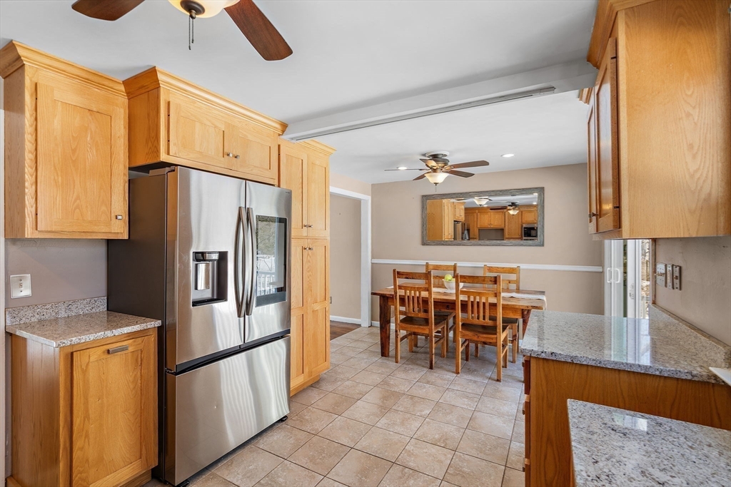 56 Puddingstone Lane Bellingham, MA 02019 - Photo 11 of 42