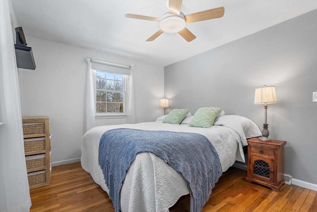 56 Puddingstone Lane Bellingham, MA 02019 - Photo 15 of 42