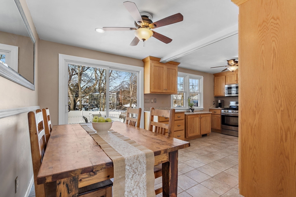 56 Puddingstone Lane Bellingham, MA 02019 - Photo 8 of 42