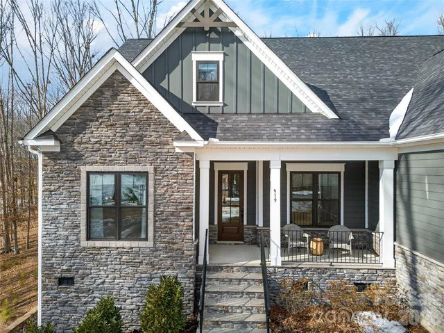 $1,075,000 | 919 Tamary Way, Landis, NC 28088