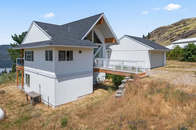 $750,000 | 3304 Miles Road, Rice, WA 99167