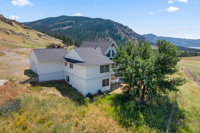 $750,000 | 3304 Miles Road, Rice, WA 99167