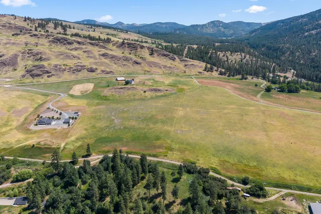 $750,000 | 3304 Miles Road, Rice, WA 99167