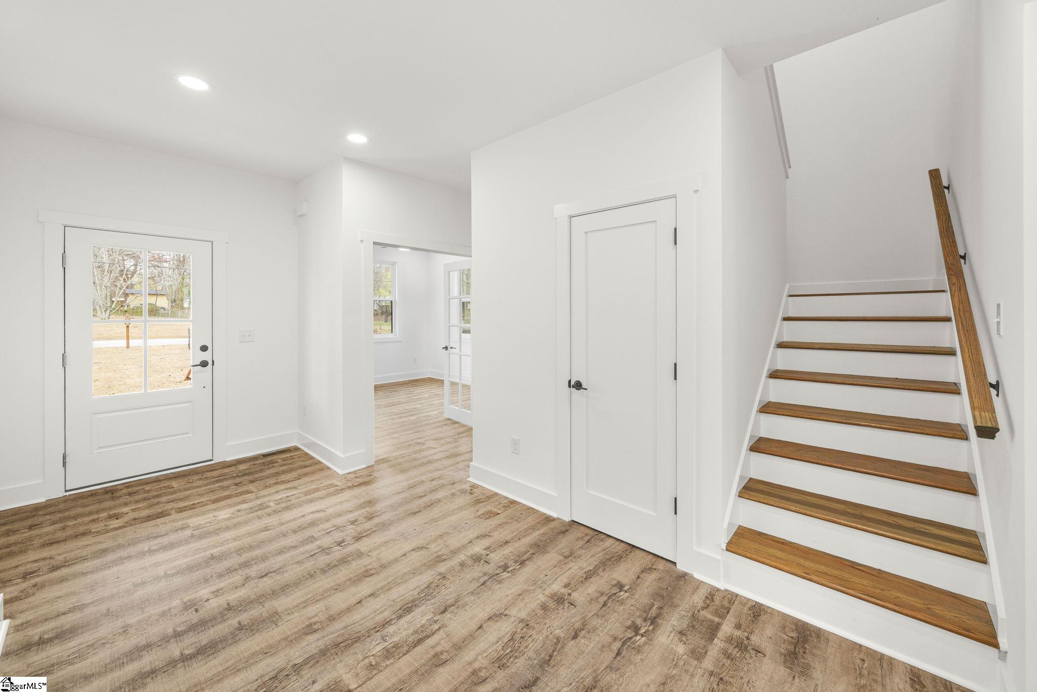 5 Bane Road Taylors, SC 29687 - Photo 5 of 41 Gallery Image 5