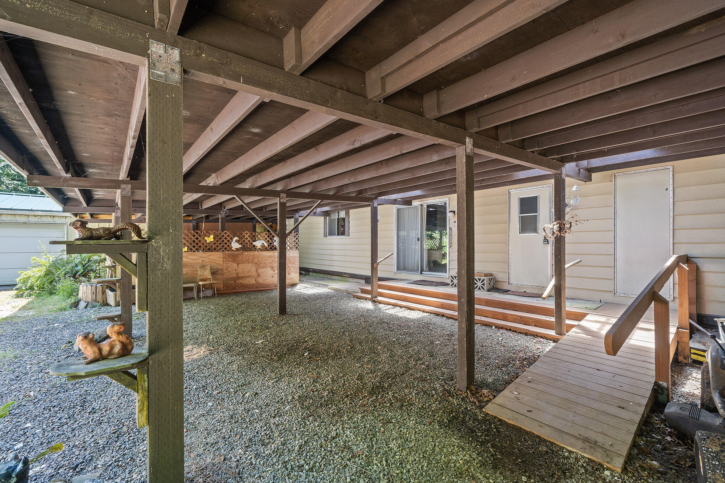 36655 North Highway 101 Nehalem, OR 97131 - Photo 27 of 29 26655 Hwy 101 Manzanita Carport