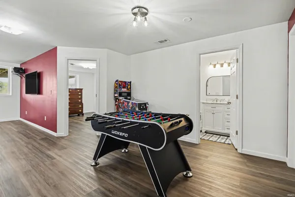 $615,000 | 10050 Roszalka Court, Granger, IN 46530