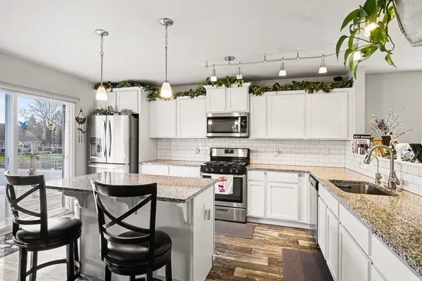 $615,000 | 10050 Roszalka Court, Granger, IN 46530