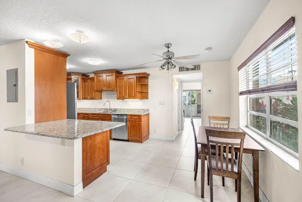 $99,500 | 447 Burgundy North, Delray Beach, FL 33484