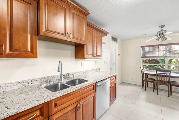 $99,500 | 447 Burgundy North, Delray Beach, FL 33484