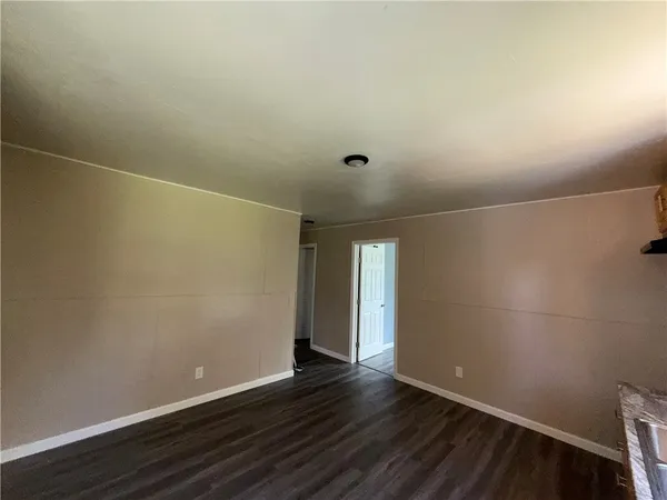 $995 | 1010 Range Street, Alice, TX 78332