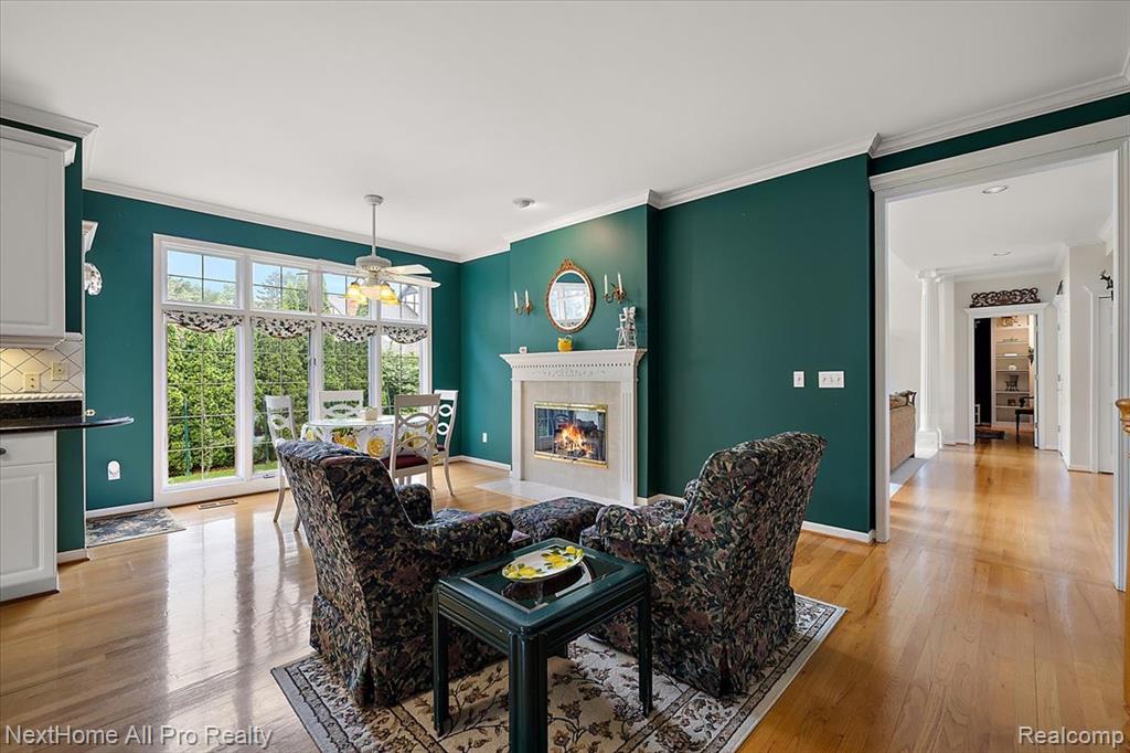 2116 Mapleridge Road Rochester Hills, MI 48309 - Photo 15 of 57