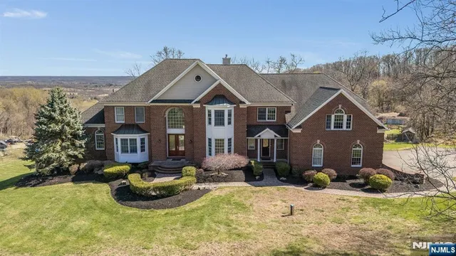 $1,375,000 | 3 Alexandria Overlook, Milford, NJ 08848