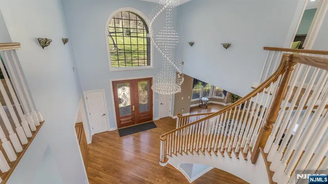 $1,375,000 | 3 Alexandria Overlook, Milford, NJ 08848