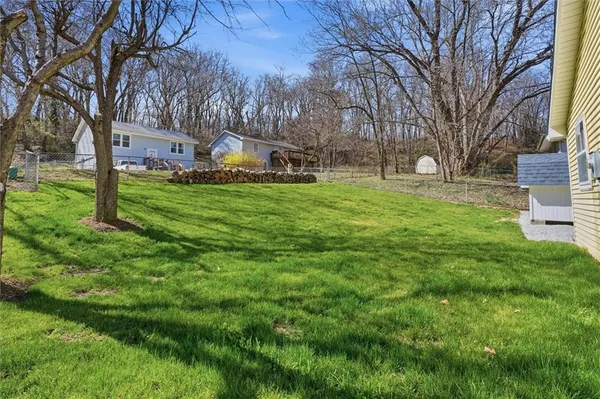 $255,000 | 213 Thomas Street, Weston, MO 64098