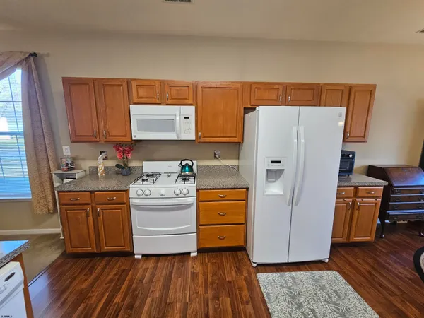 $429,000 | 535 Salem Way, Galloway Township, NJ 08205