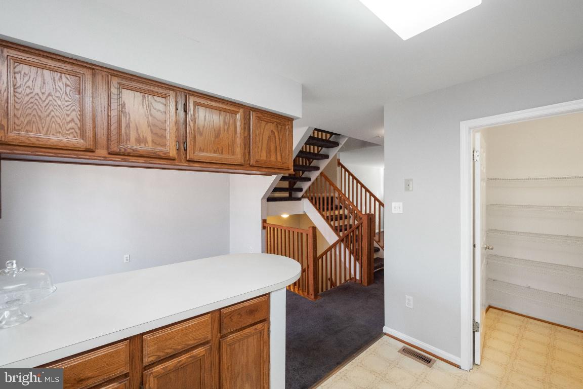 7013 Dew Drop Way Clinton, MD 20735 - Photo 11 of 36 Gallery Image 11