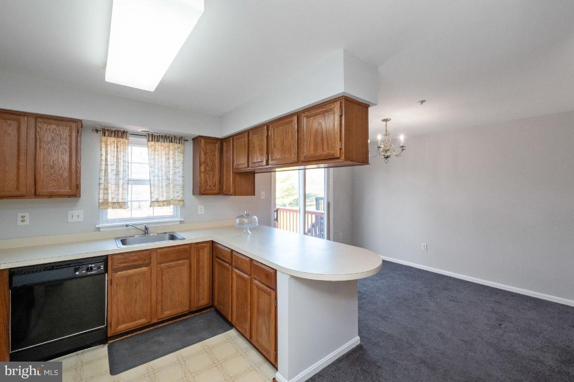 7013 Dew Drop Way Clinton, MD 20735 - Photo 13 of 36 Gallery Image 13