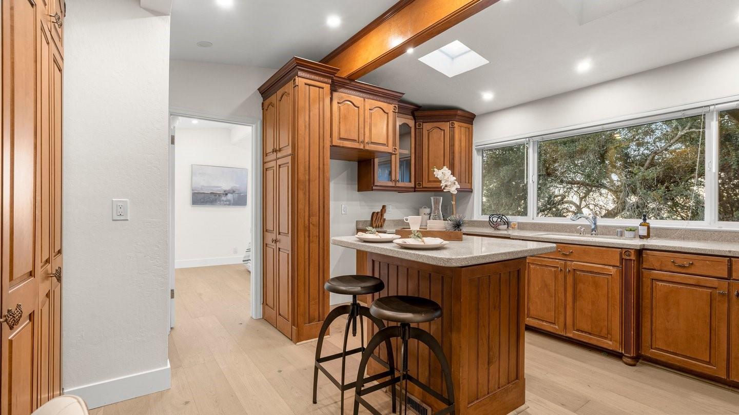 15499 Bohlman Road Saratoga, CA 95070 - Photo 12 of 45