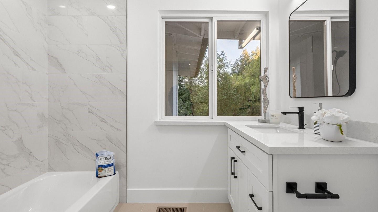 15499 Bohlman Road Saratoga, CA 95070 - Photo 23 of 45