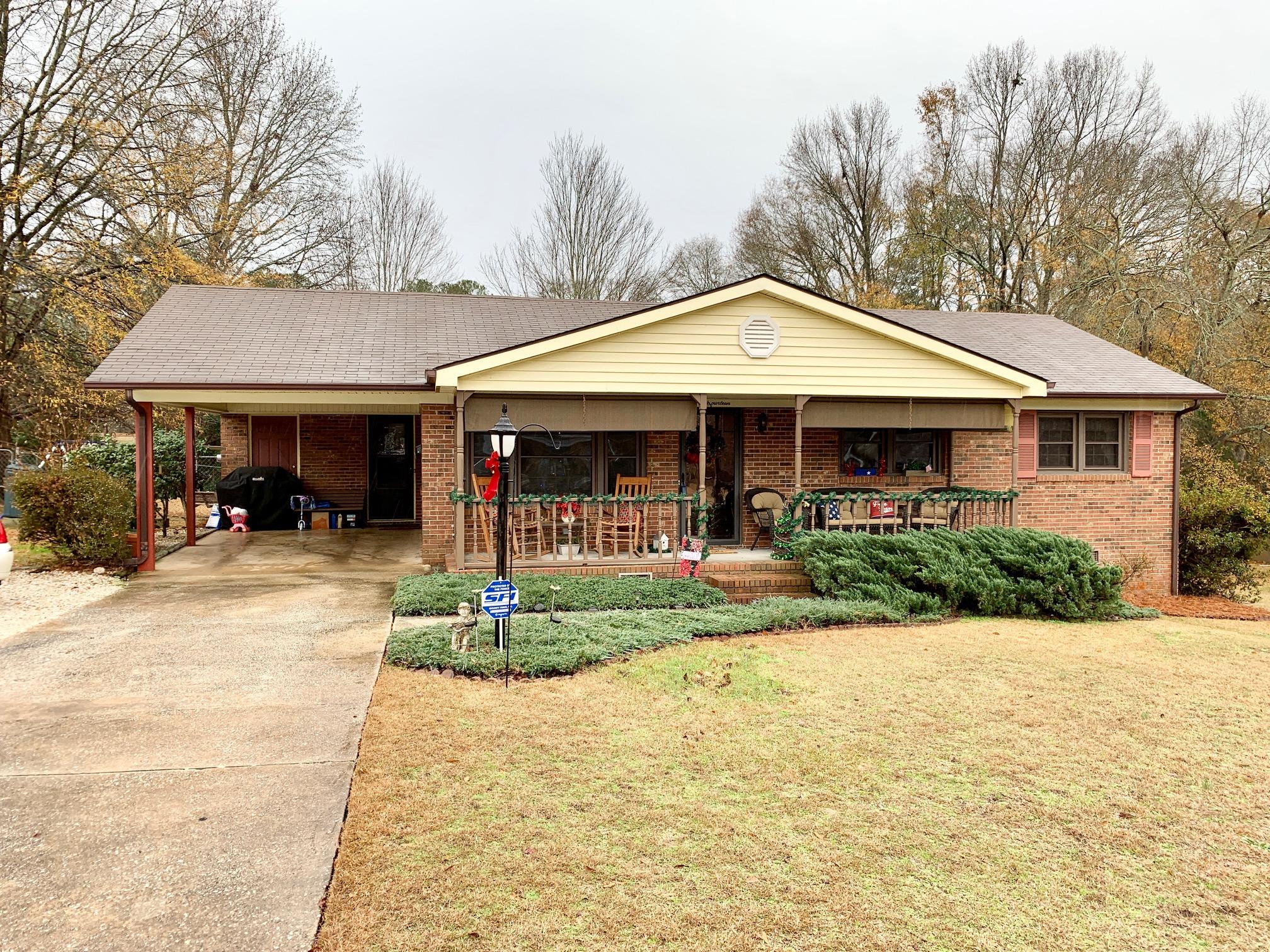 614 Walnut Lane Rockingham, NC 28379 - Photo 1 of 19 front