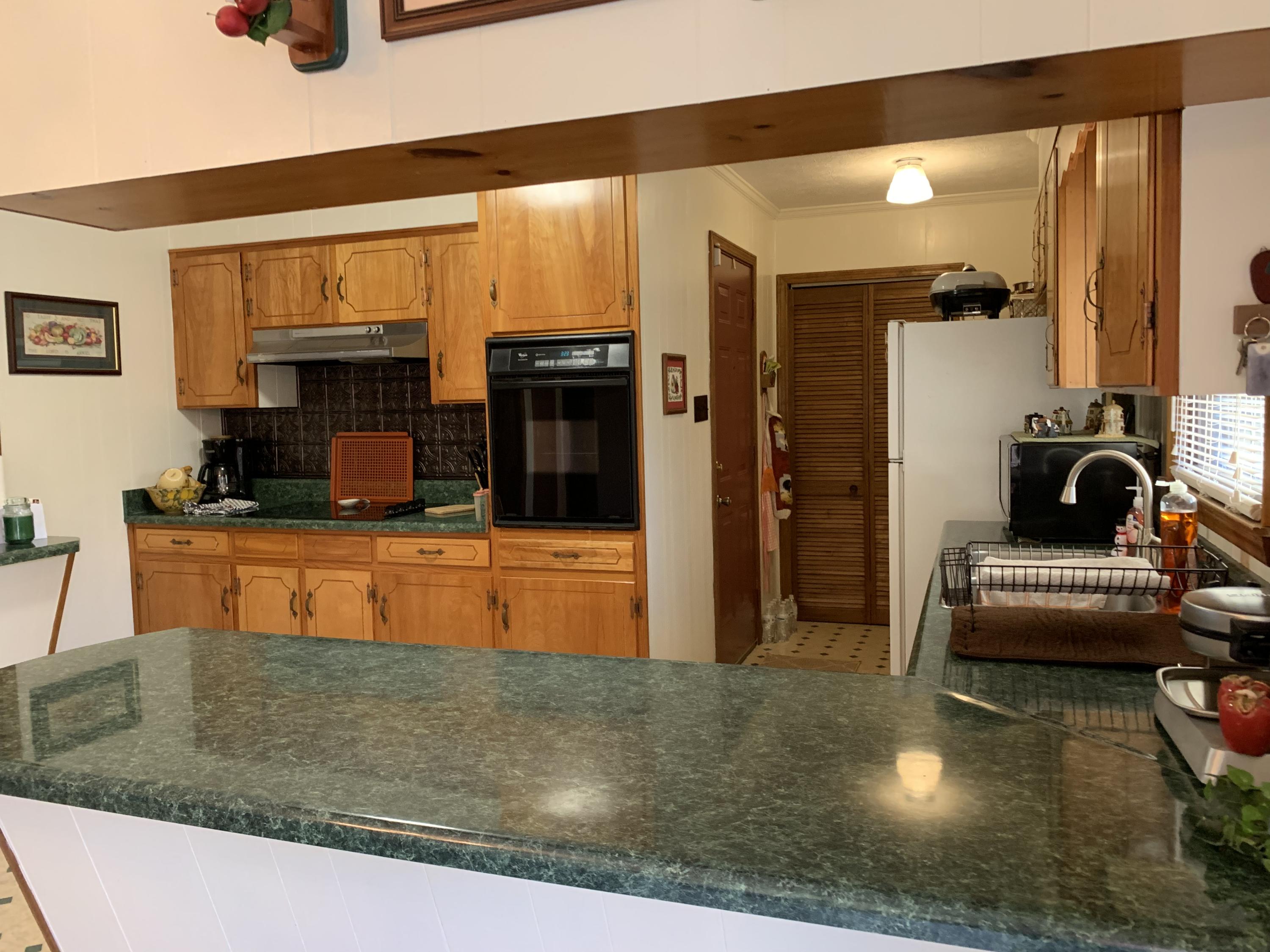 614 Walnut Lane Rockingham, NC 28379 - Photo 10 of 19 kit bar