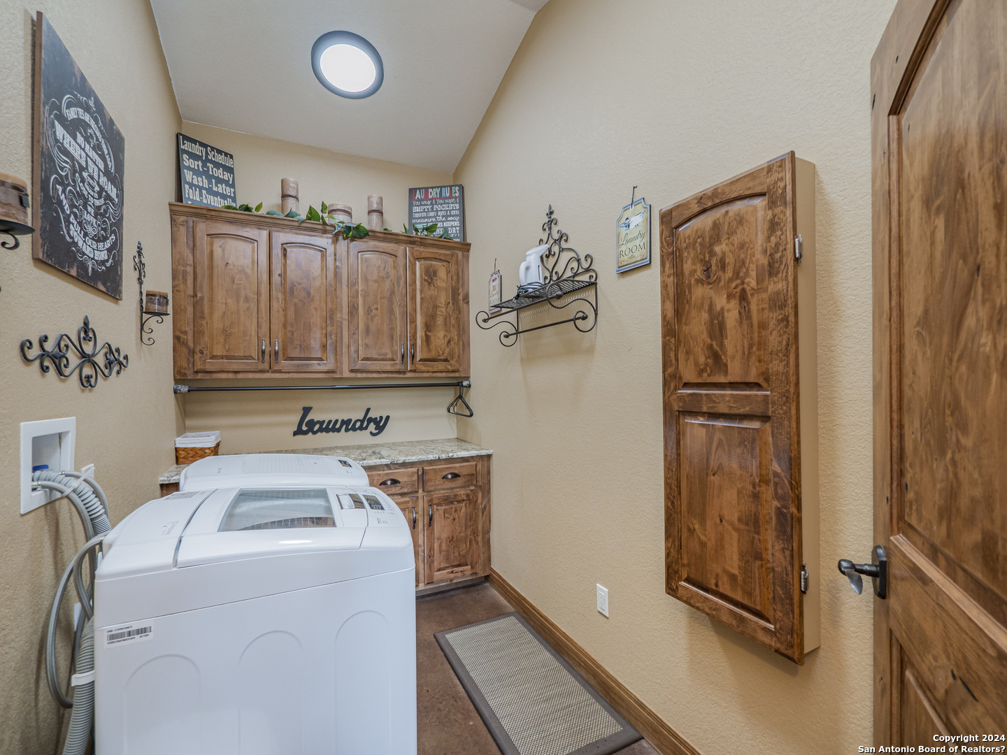 911 Stoney Ridge Road Bulverde, TX 78163 - Photo 23 of 39 Gallery Image 23