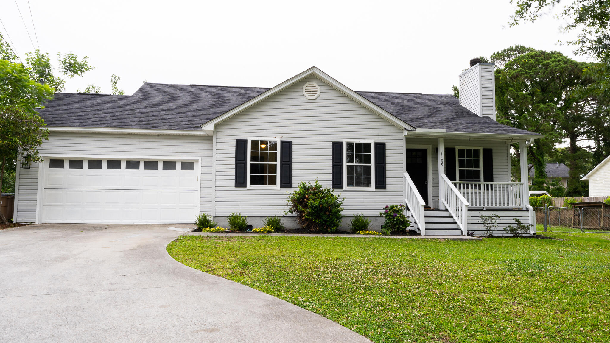 1106 Ocean View Road Charleston, SC 29412 - Photo 3 of 29 Ground