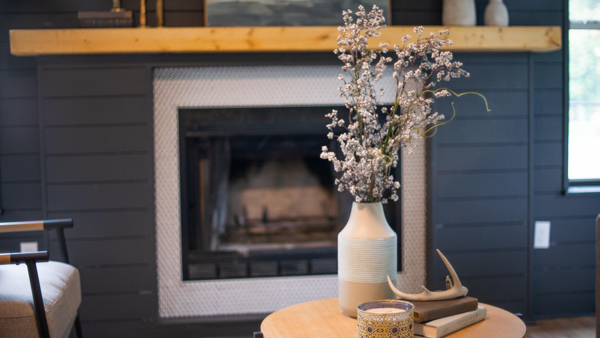1106 Ocean View Road Charleston, SC 29412 - Photo 6 of 29 Fireplace