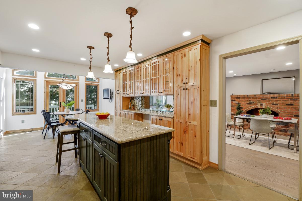 9804 Korman Court Potomac, MD 20854 - Photo 19 of 66