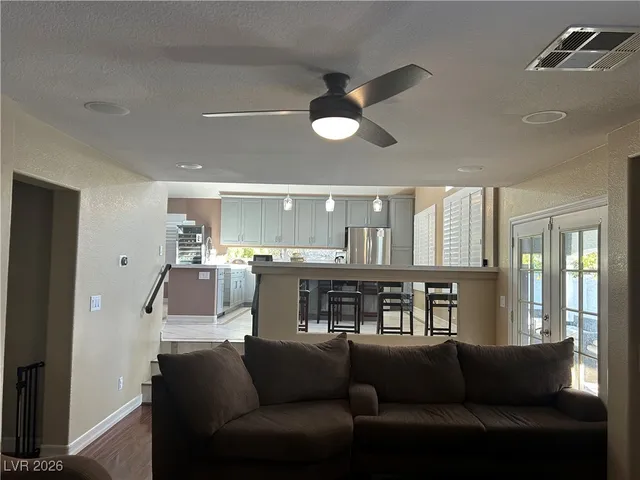 $3,500 | 8696 Ivy Glen Circle, Henderson, NV 89074