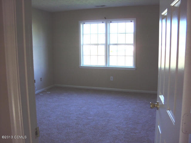 315 Foxhall Road Newport, NC 28570 - Photo 7 of 13 Prinicipal Bedroom