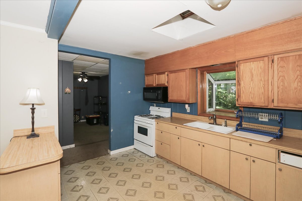 6N403 State Rte 31 St. Charles, IL 60175 - Photo 45 of 55