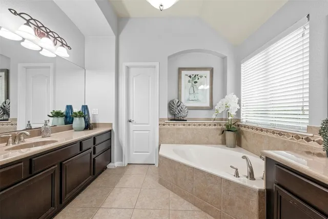 $3,750 | 166 Briarpatch Court, Austin, TX 78737