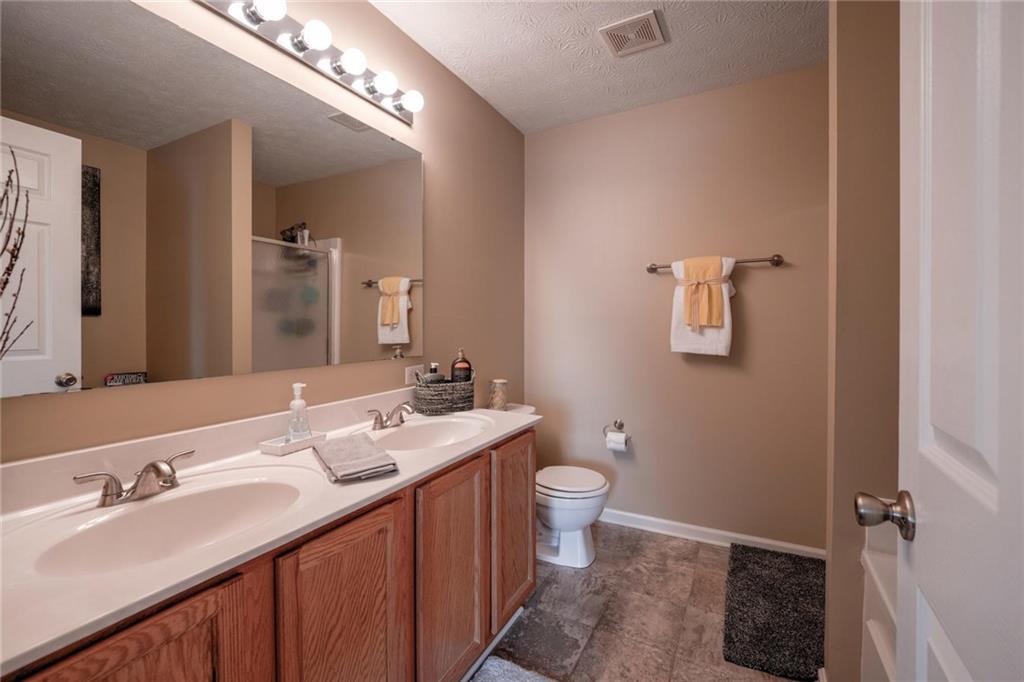 1266 Silver Ridge Lane Brownsburg, IN 46112 - Photo 25 of 43 Gallery Image 25