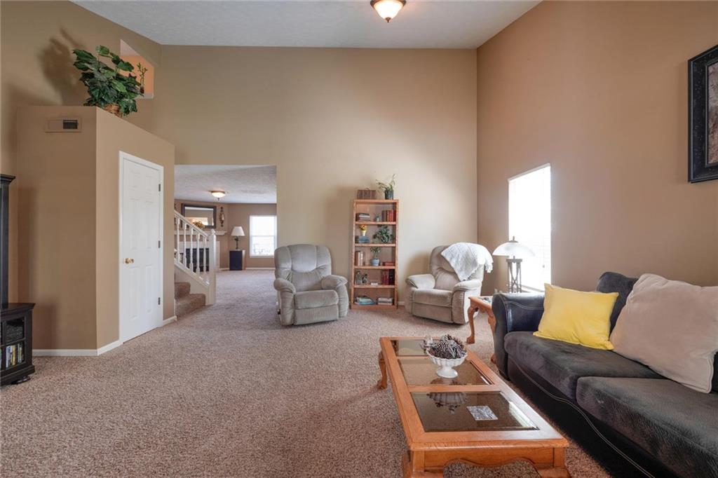 1266 Silver Ridge Lane Brownsburg, IN 46112 - Photo 6 of 43 Gallery Image 6