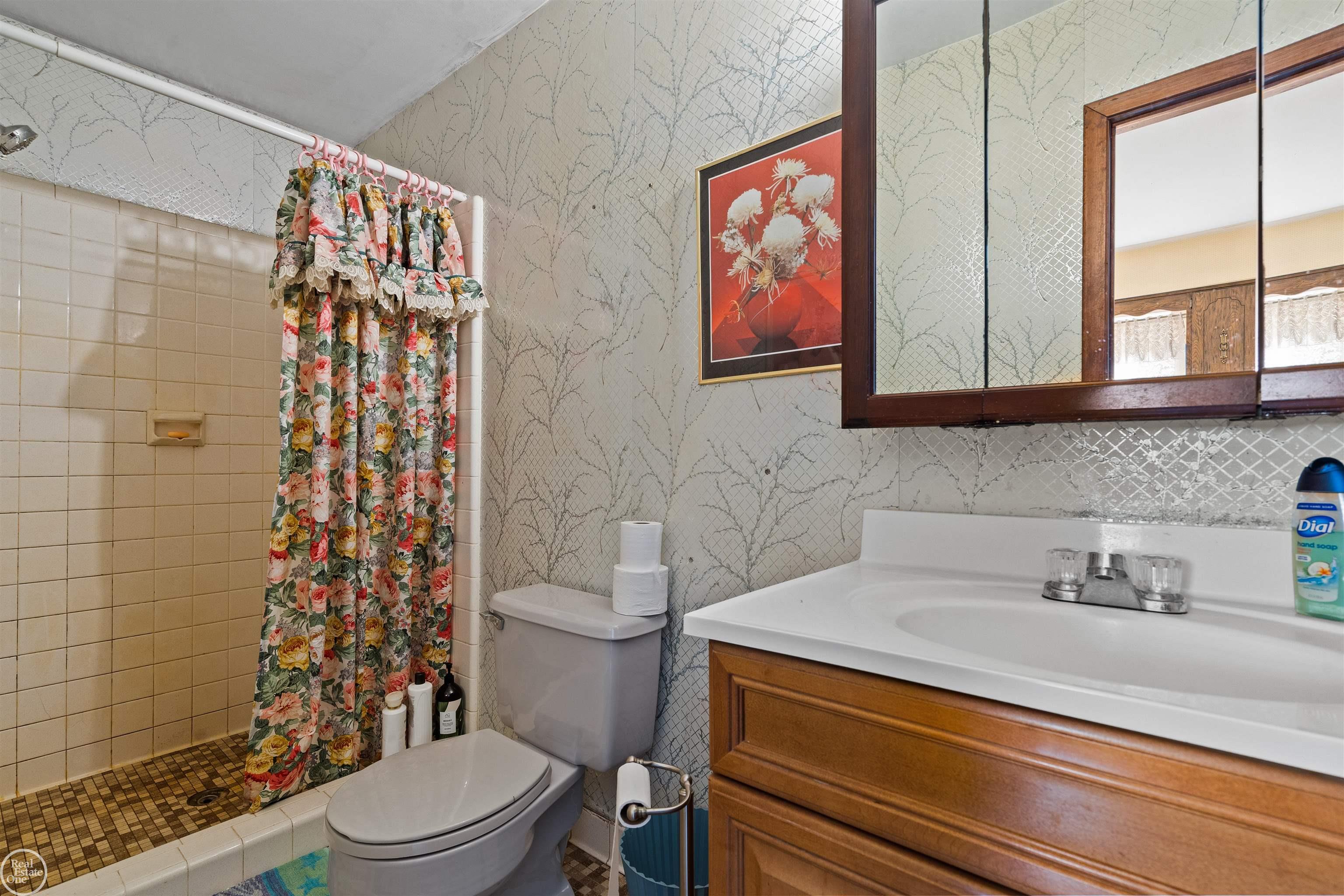 7945 Trumble Road Columbus, MI 48063 - Photo 18 of 29