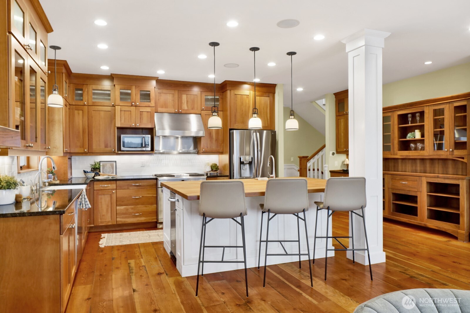 4521 Wall Street Bellingham, WA 98229 - Photo 13 of 40