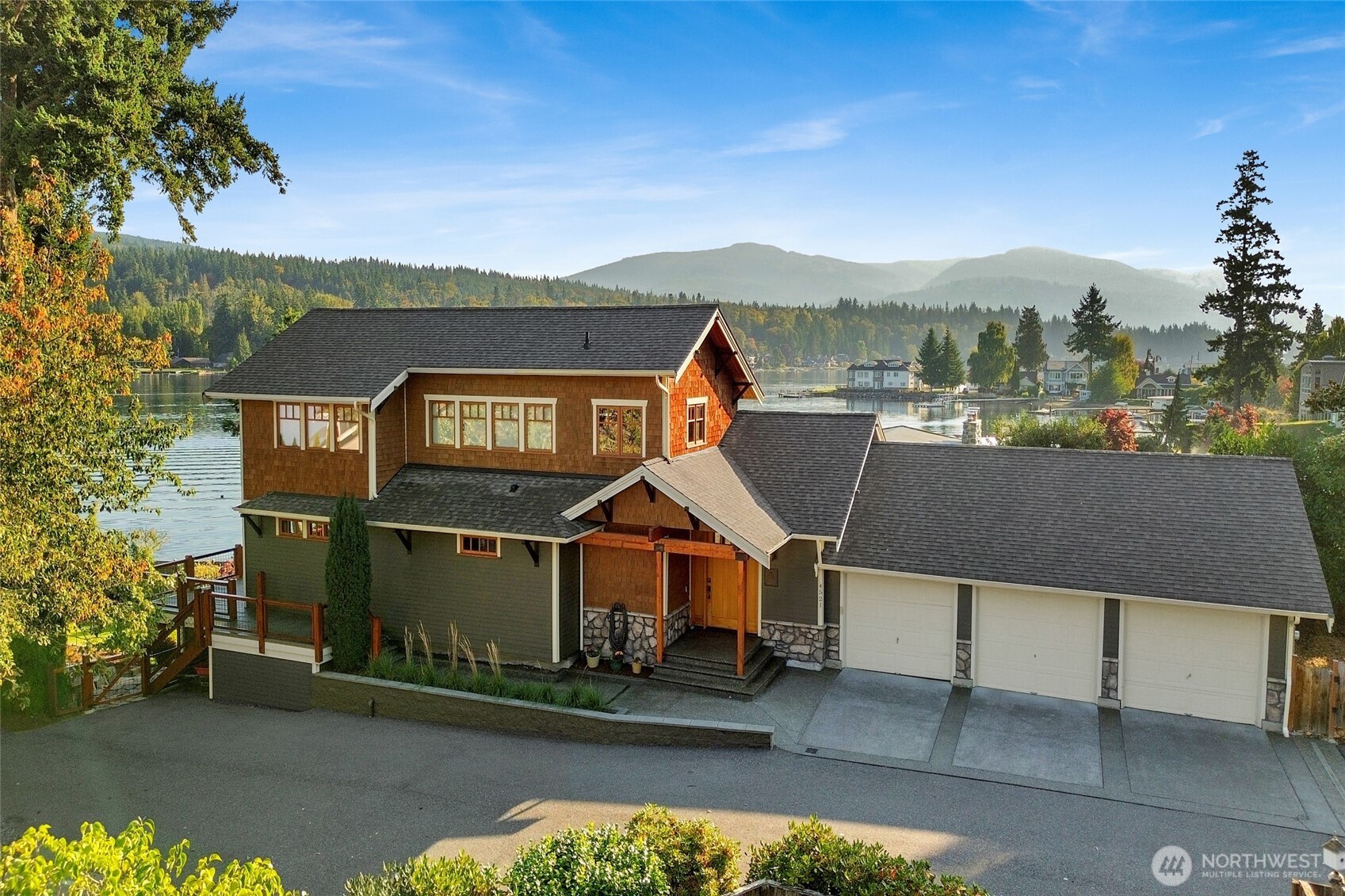 4521 Wall Street Bellingham, WA 98229 - Photo 4 of 40