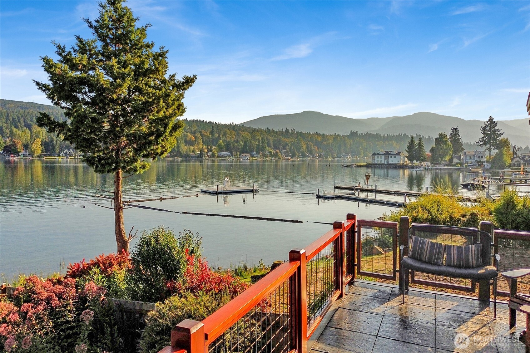 4521 Wall Street Bellingham, WA 98229 - Photo 5 of 40