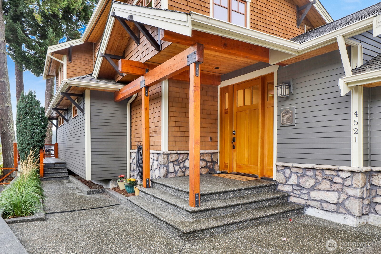 4521 Wall Street Bellingham, WA 98229 - Photo 6 of 40