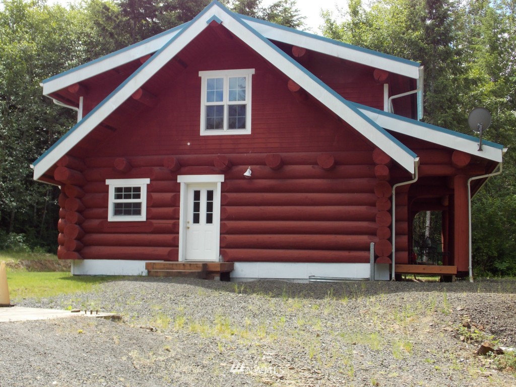 920 George Taylor Road Silverlake, WA 98645 - Photo 2 of 9 Gallery Image 2