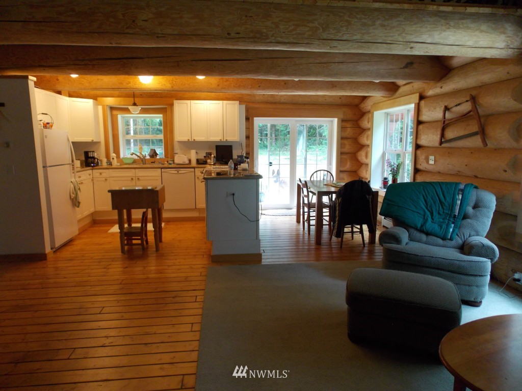 920 George Taylor Road Silverlake, WA 98645 - Photo 7 of 9 Gallery Image 7