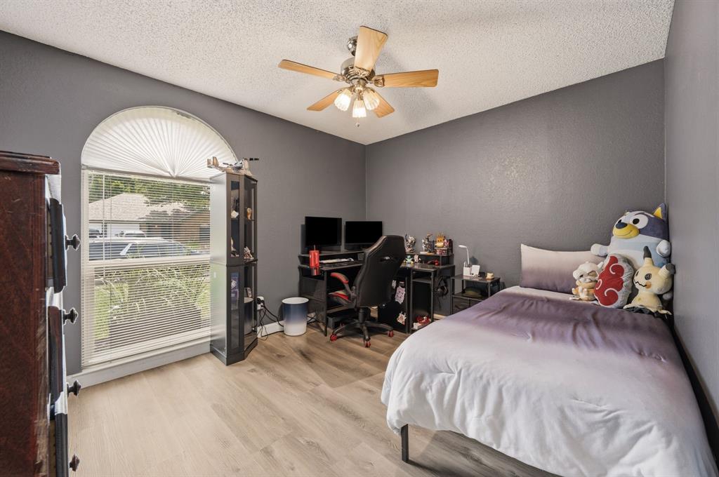8009 Berrybrook Drive Watauga, TX 76148 - Photo 7 of 27