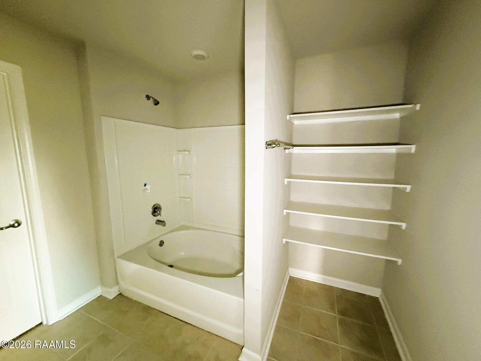 109 Hartwood Court Duson, LA 70529 - Photo 14 of 34 14 BATH