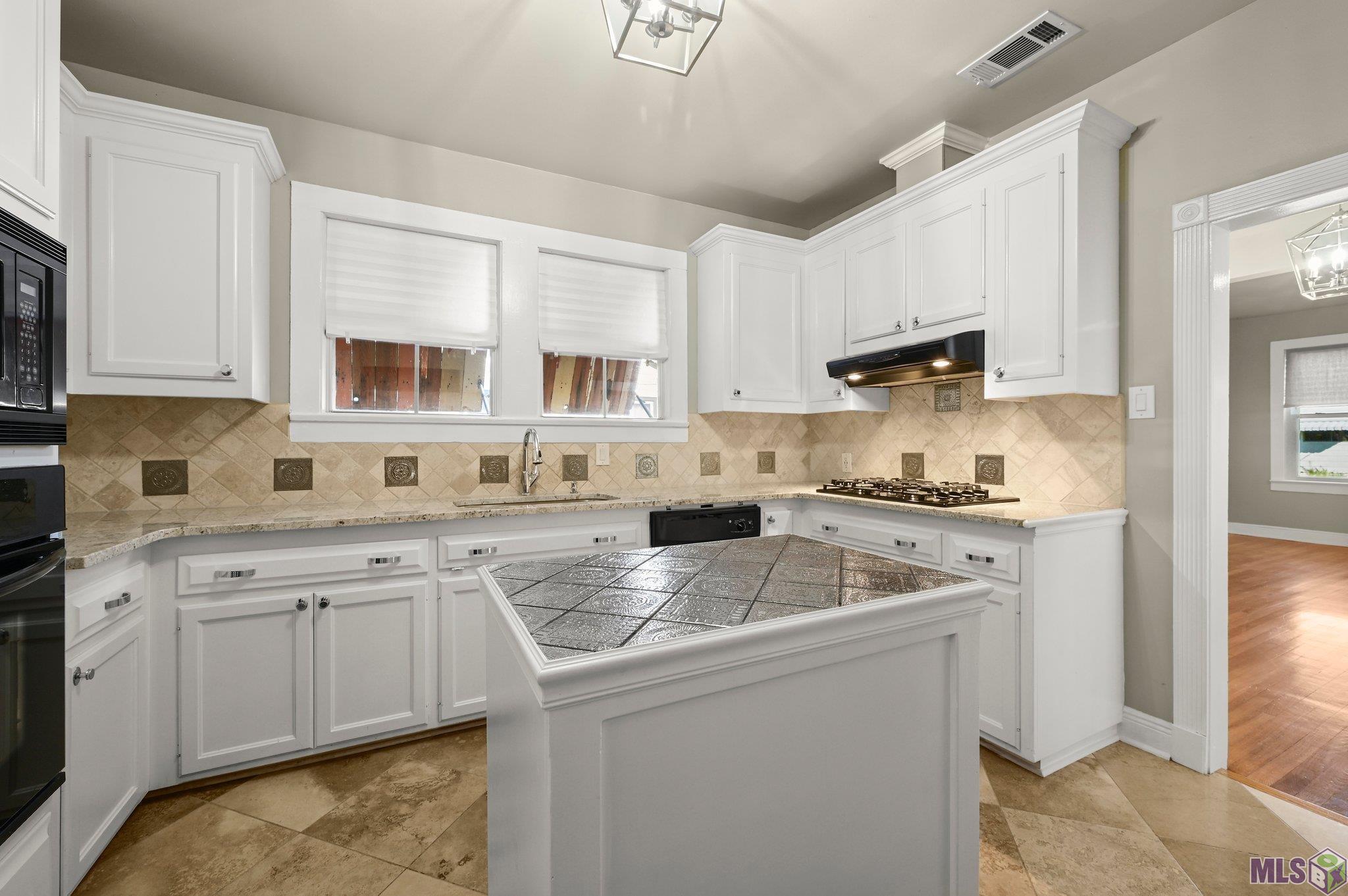4306 Convention Street Baton Rouge, LA 70806 - Photo 8 of 21